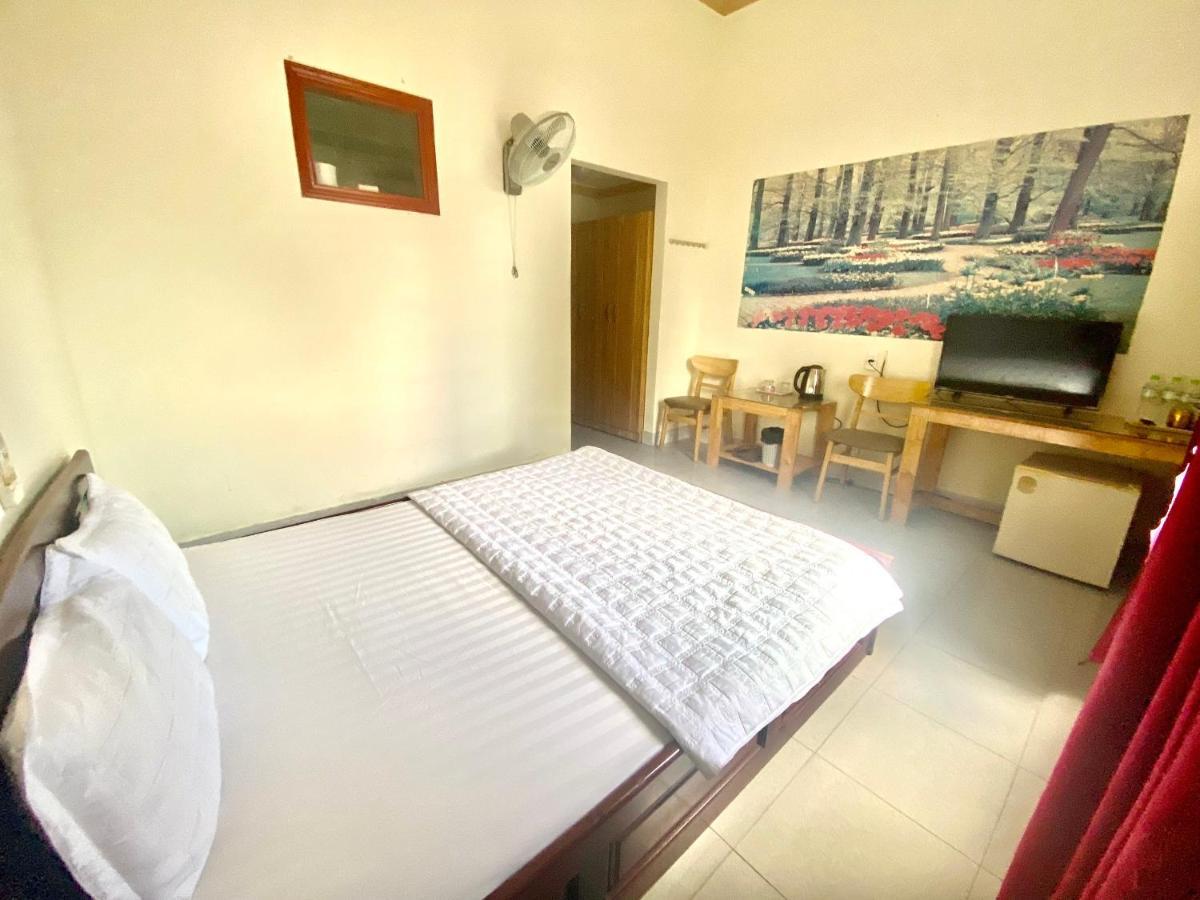 Khach San Ban Me Xanh Hotel Buon Ma Thuot Exterior photo